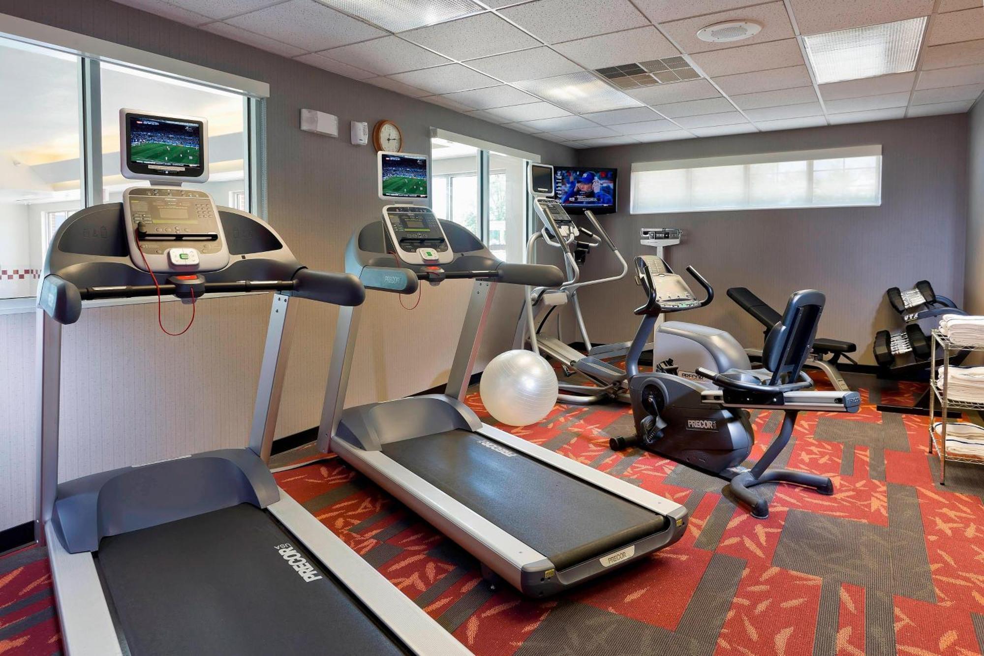 Residence Inn By Marriott Cedar Rapids Zewnętrze zdjęcie