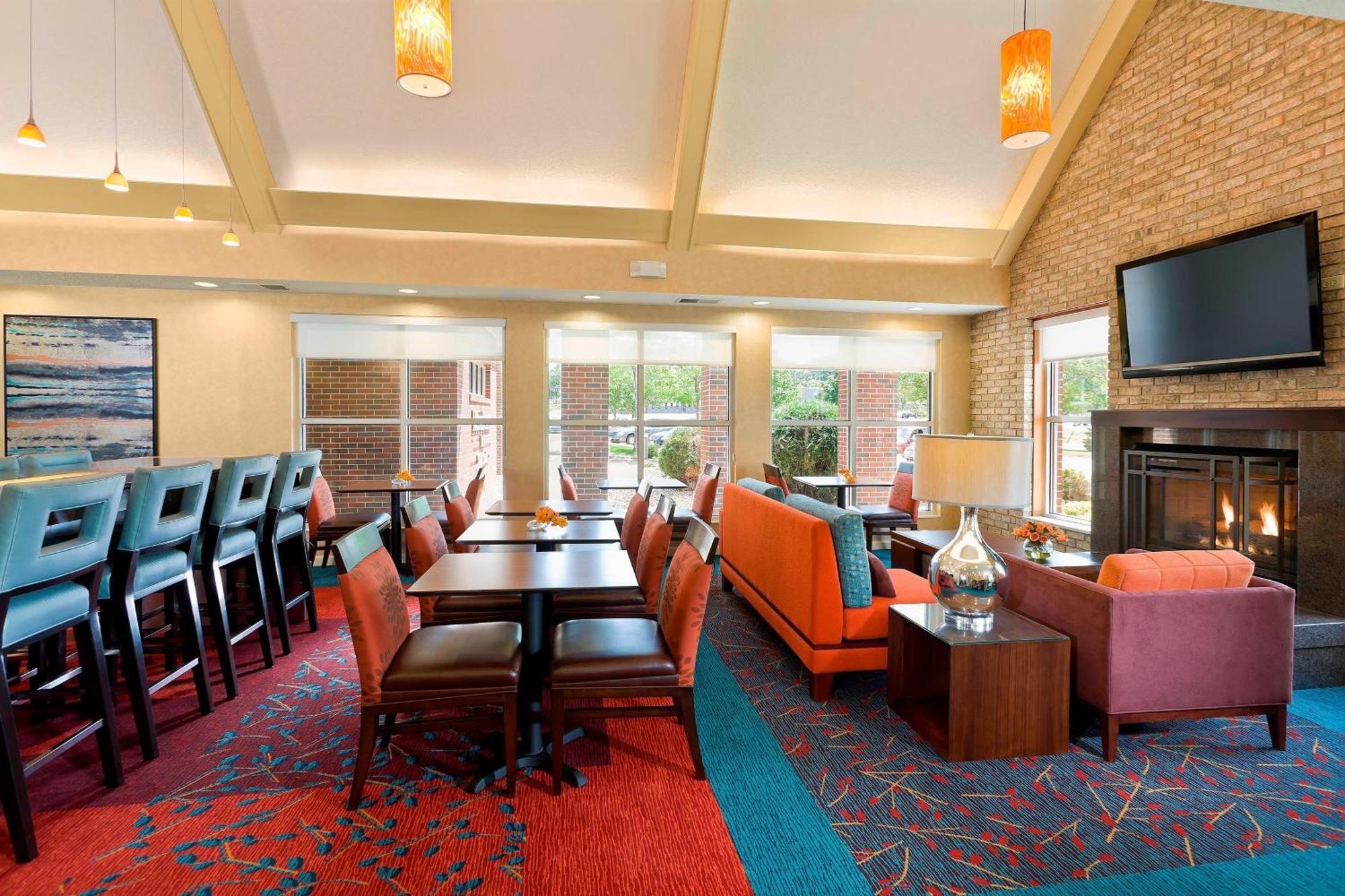 Residence Inn By Marriott Cedar Rapids Zewnętrze zdjęcie